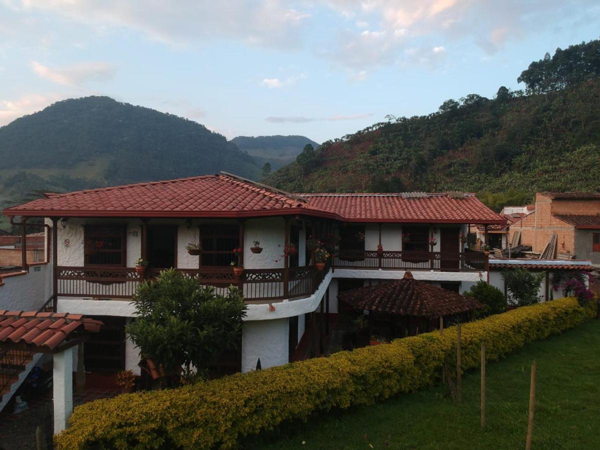 Casa Hotel Porton Campestre Jardin Exterior photo